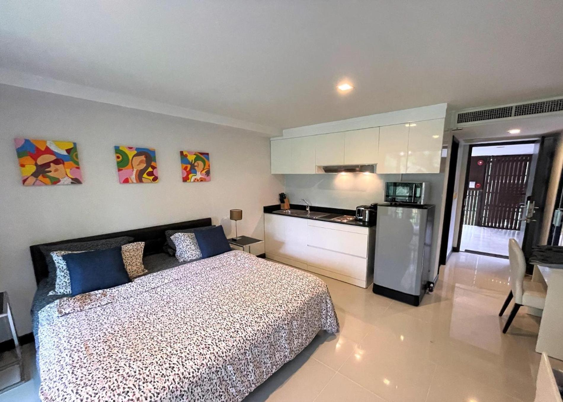 Apartment At Kris Resort Bangtao By Lofty Bang Tao Beach  Exterior photo